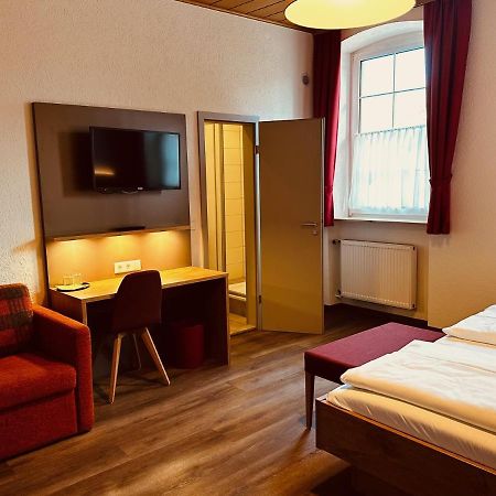 Hotel Und Wirtshaus Loewen Rielasingen-Worblingen Esterno foto