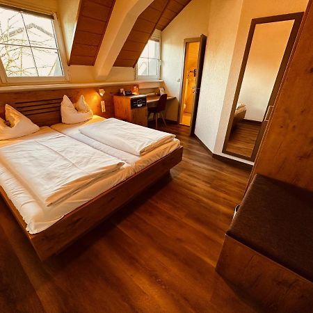 Hotel Und Wirtshaus Loewen Rielasingen-Worblingen Esterno foto